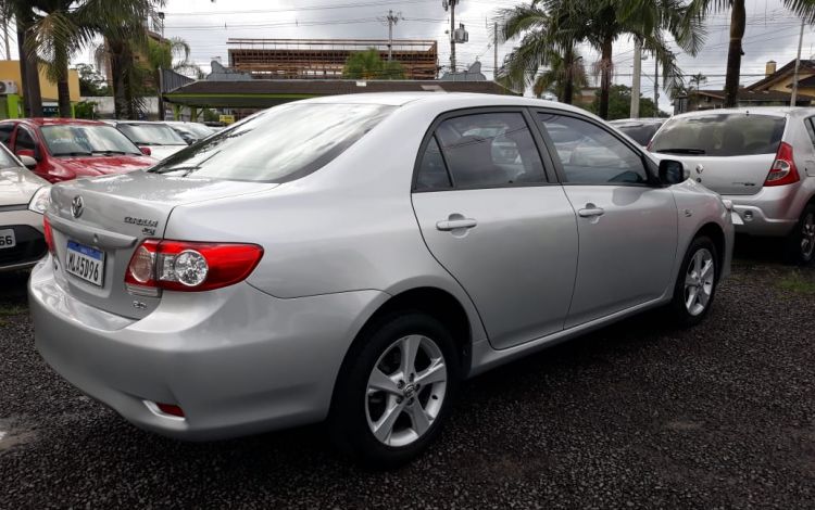 Gênios Veículos | COROLLA XEI 2014 AUTOMÁTICO